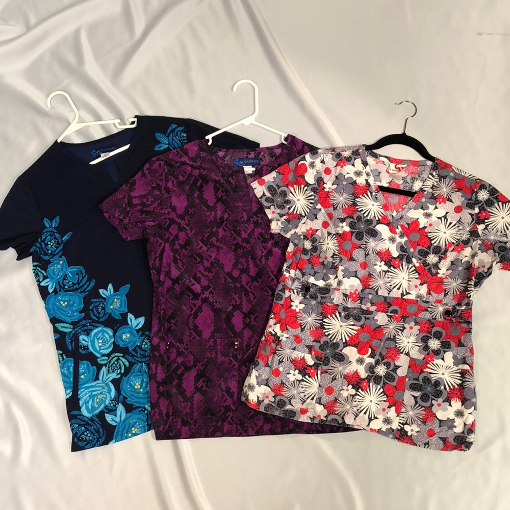 3 pack of women’s Scrub tops